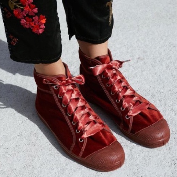 Free People Shoes - Bensimon x Free People Velvet Court Sneaker